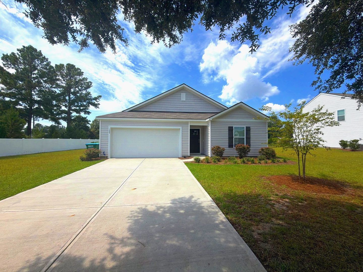 September Special 1 000 Off First Full Months Rent With Acceptable Credit 3Bd 2 Bath Home In Rincon Ga – photo 1