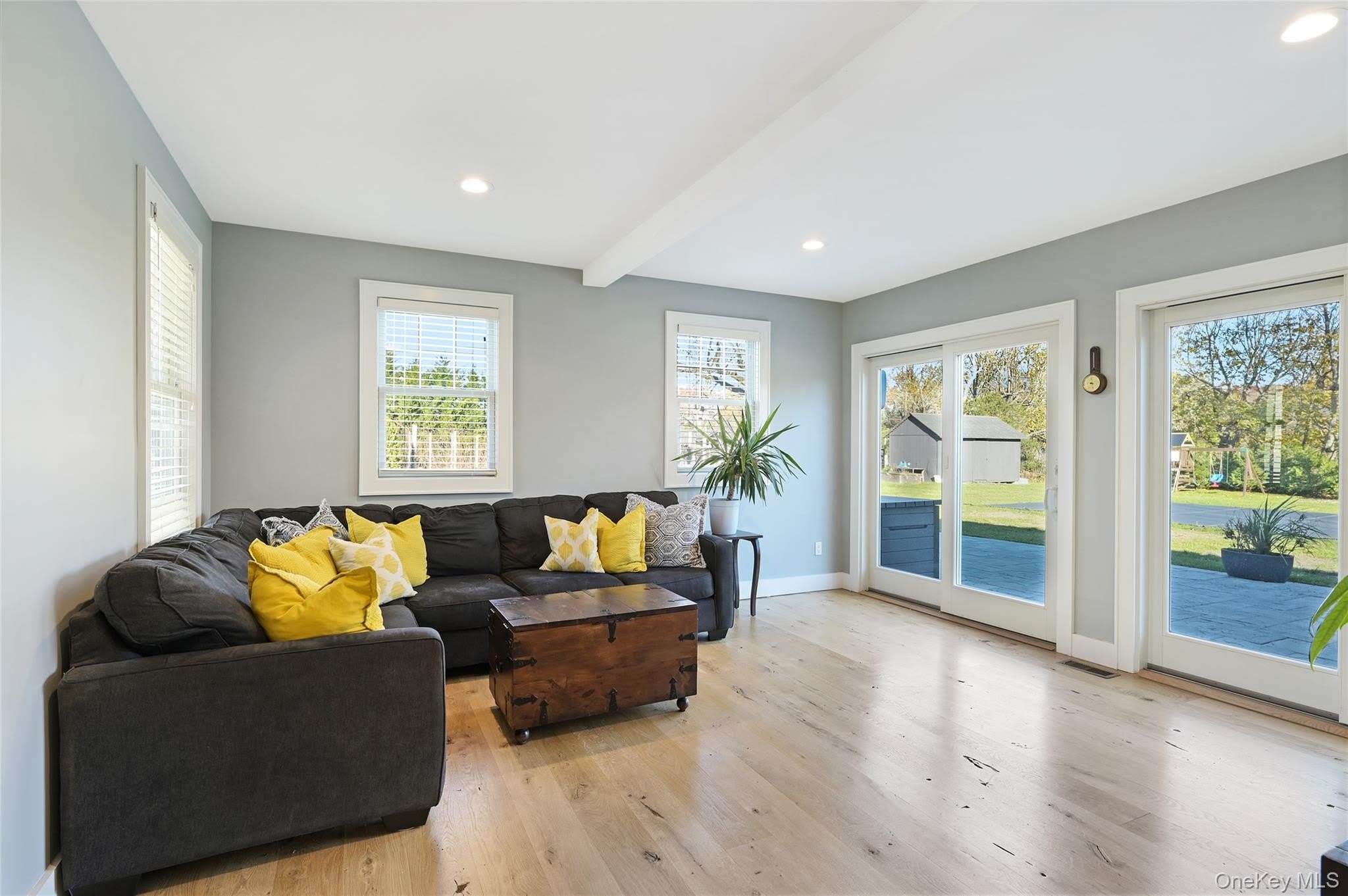 148 Montauk Highway – photo 2