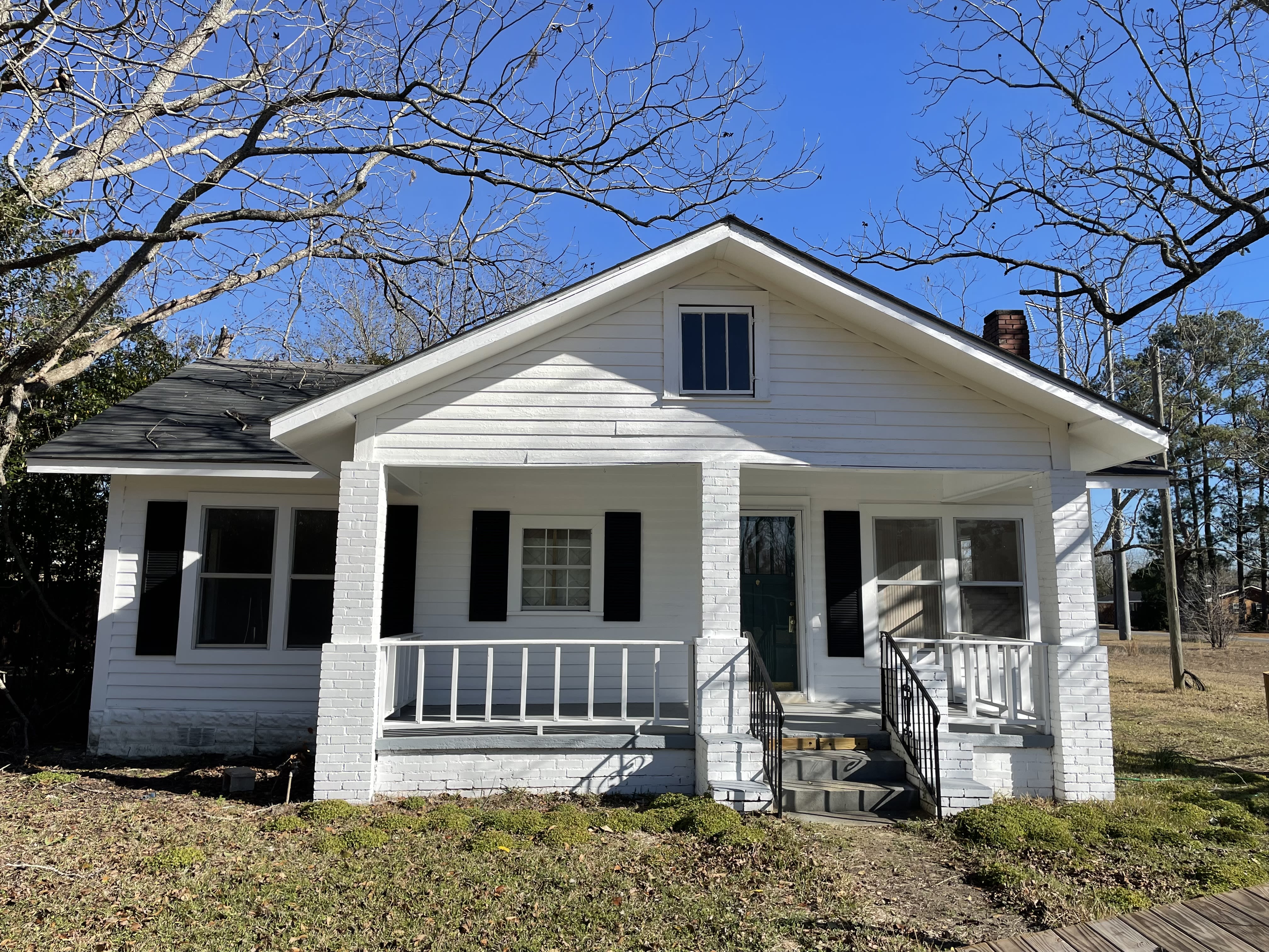 902 E Barnard St – photo 2