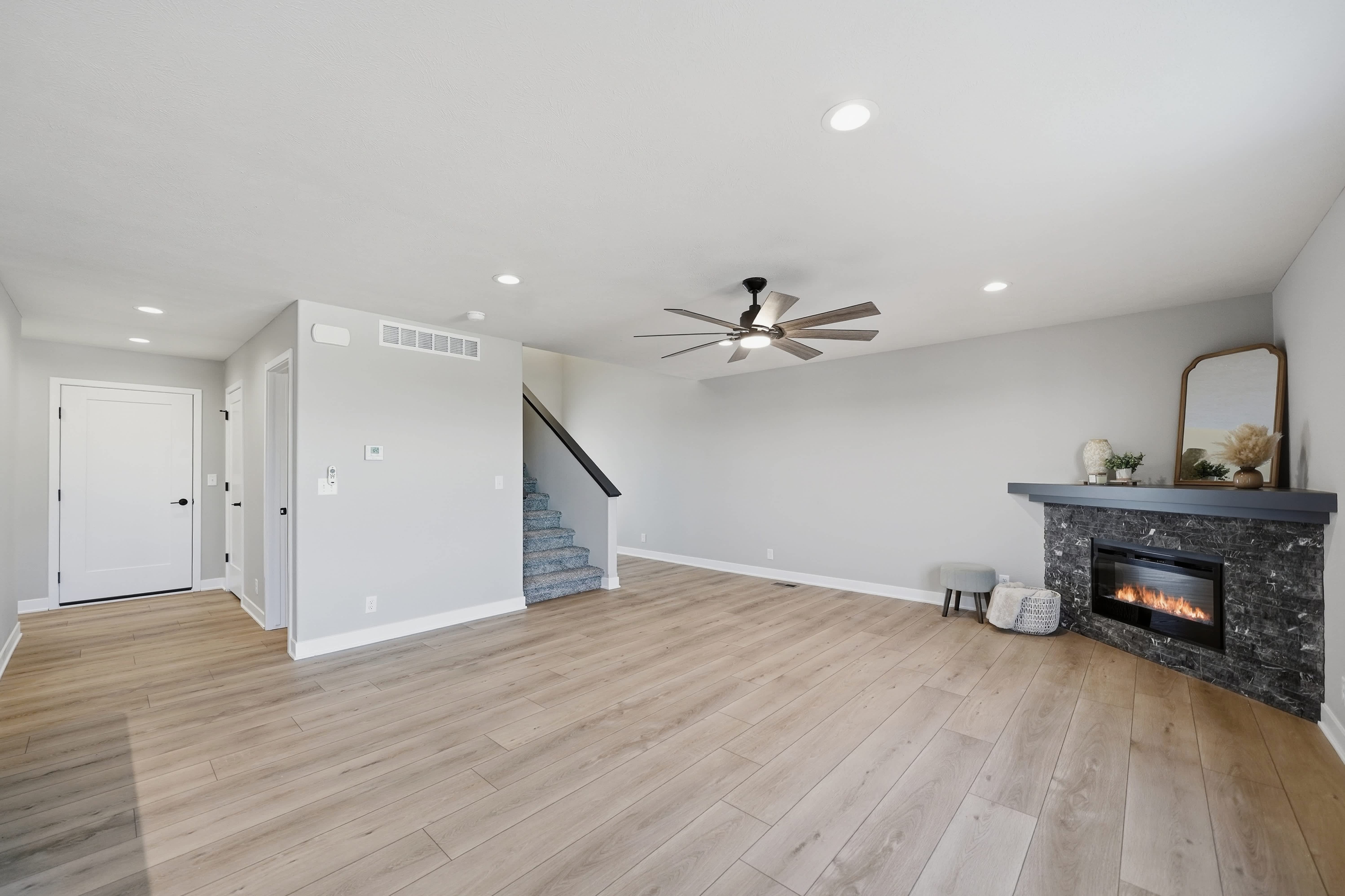 8920 Peregrine Rd – photo 3