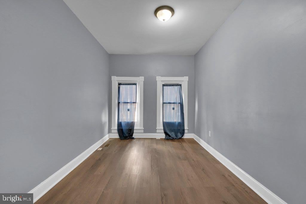 2617 E PRESTON Street – photo 5