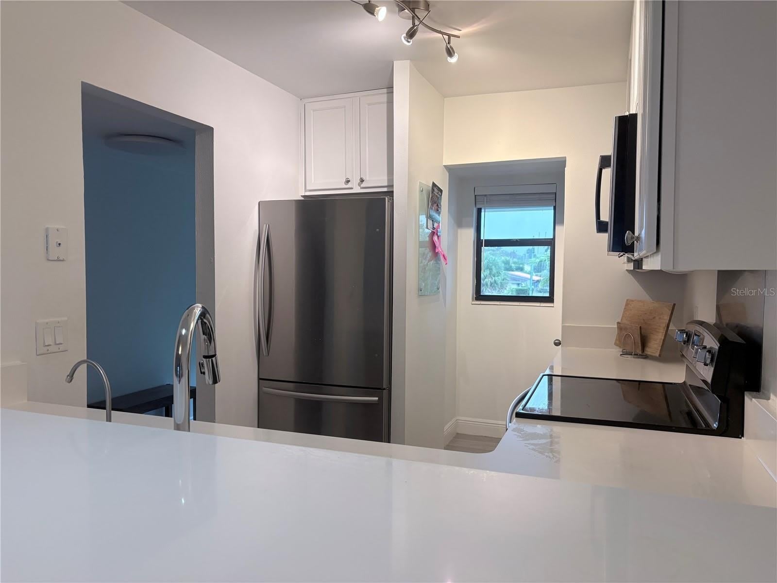 2806 PLAZA TERRACE Drive – photo 5