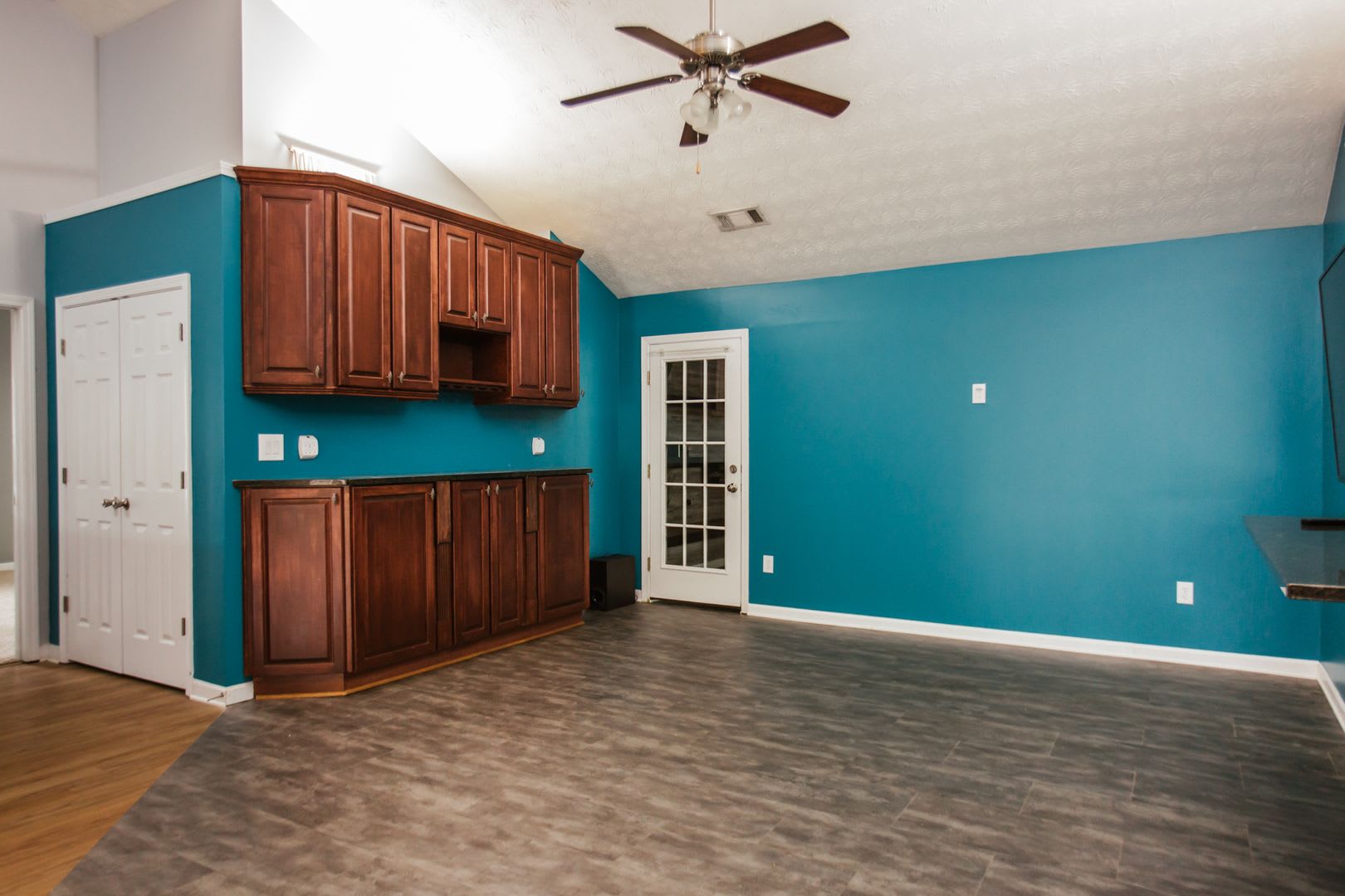 137 Bristol Woods Drive – photo 5