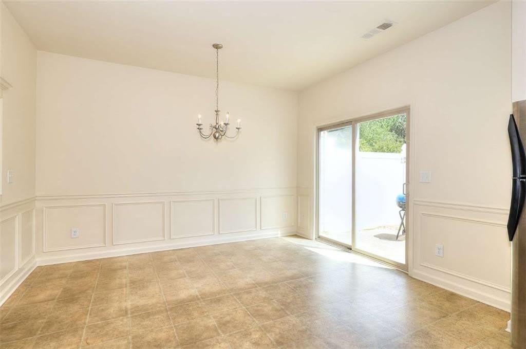 2658 Avanti Way – photo 4
