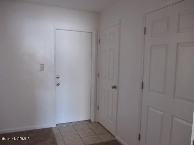 218 Easy Street – photo 4