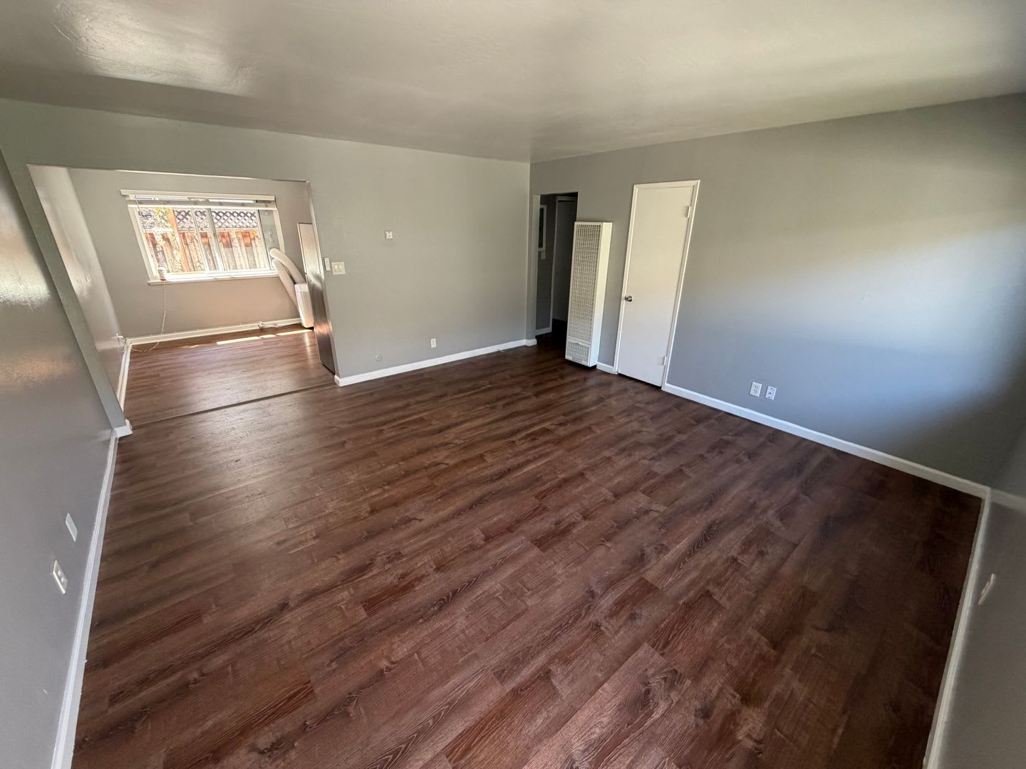 Charming San Jose 2BD/1BA Triplex Unit! – photo 3