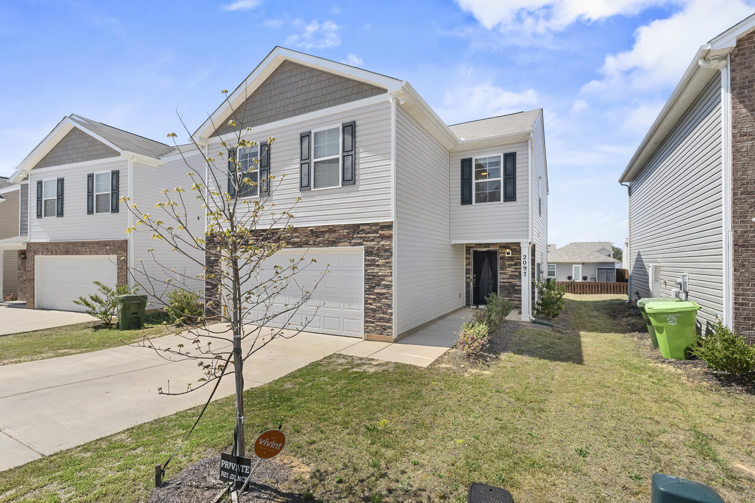 2097 Elmridge Rd – photo 1