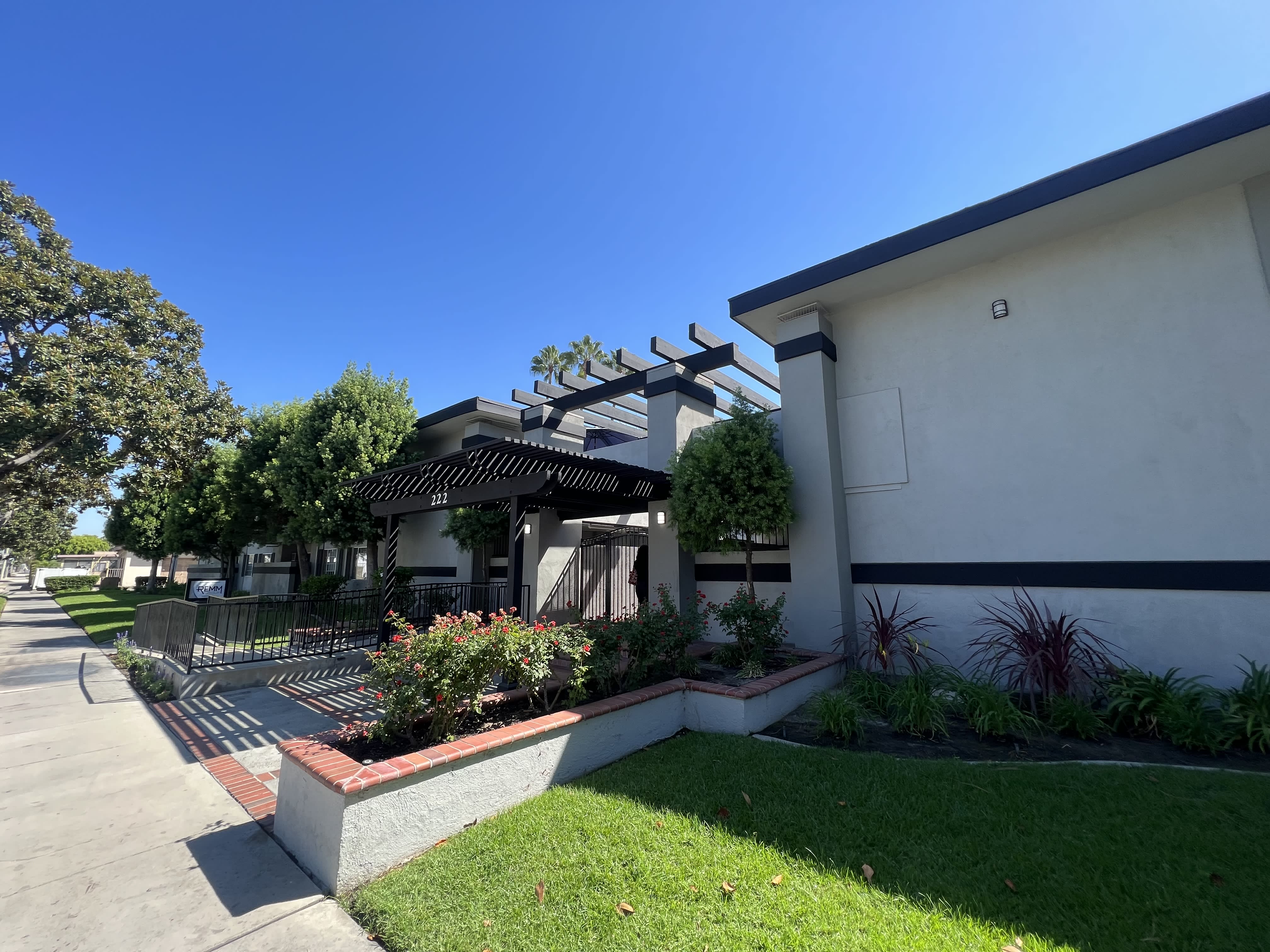 Cross Roads Apartments – photo 5