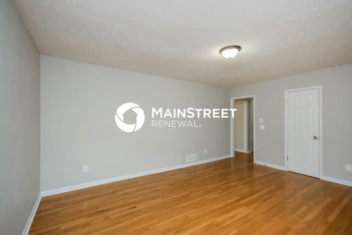 2940 Landmark Drive Southeast – photo 4