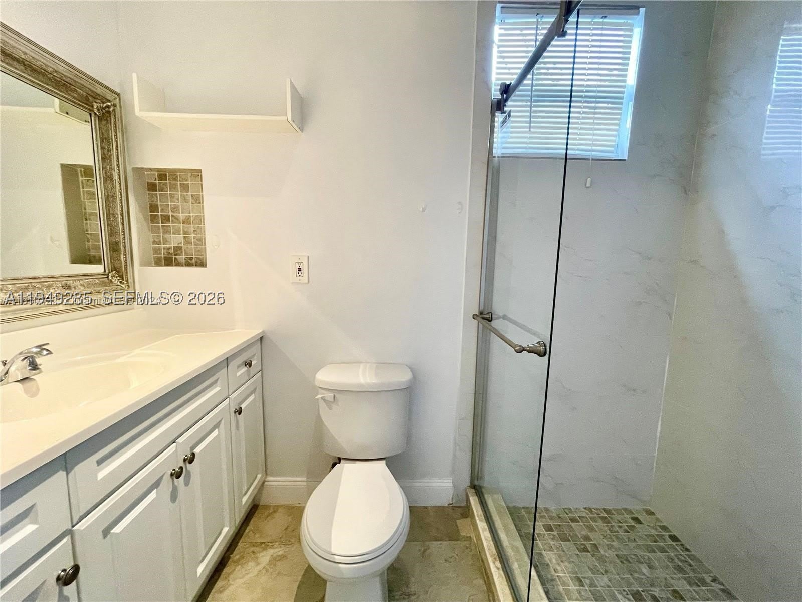 712 SW 5th Ct – photo 4