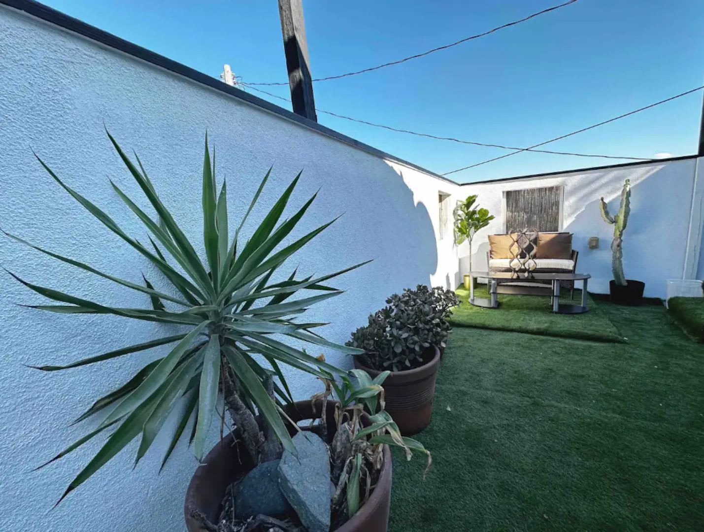 1 bed / 1 bath apartment in Echo Park is now available – photo 4