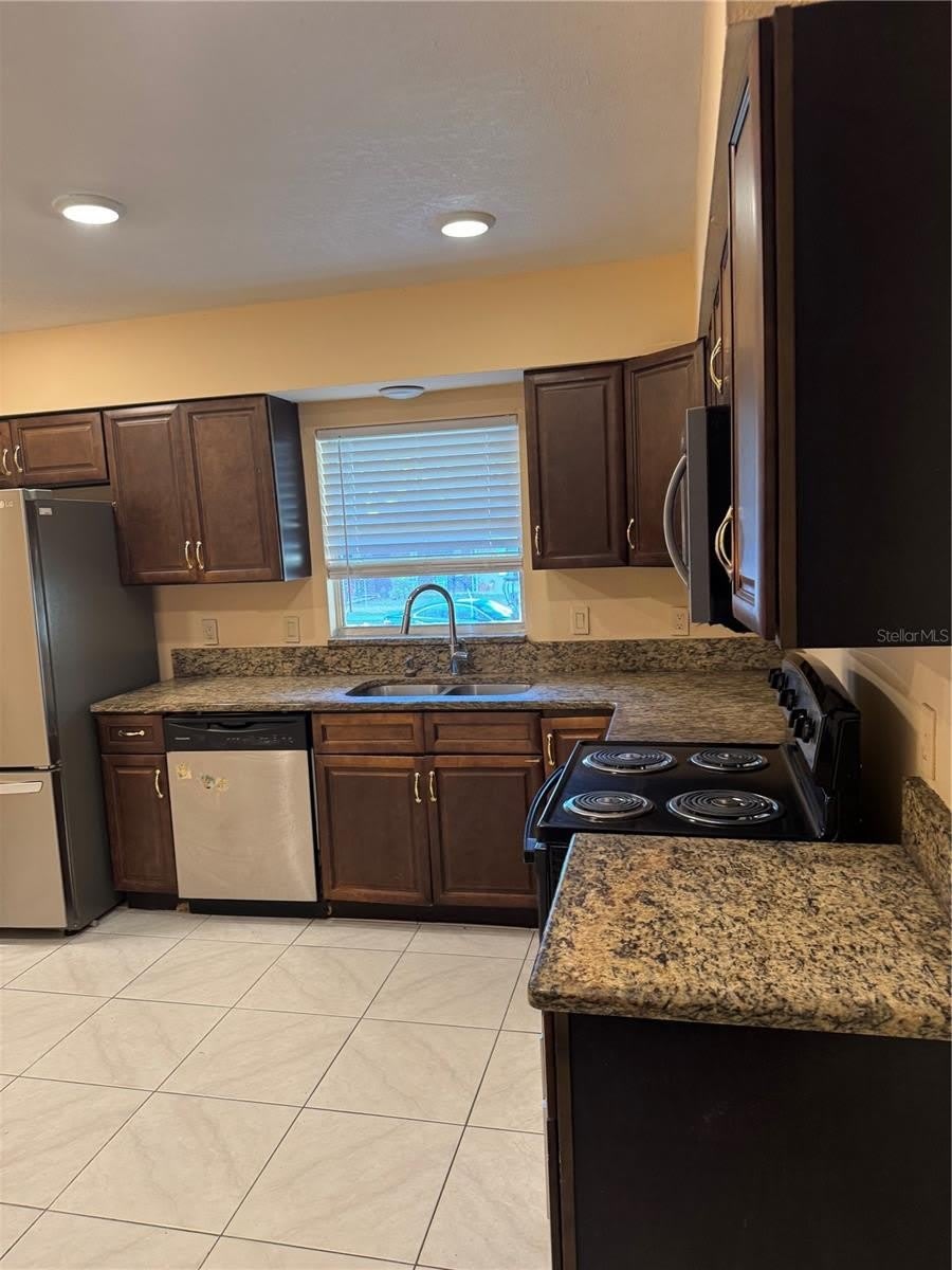 5816 VIKING Road – photo 5