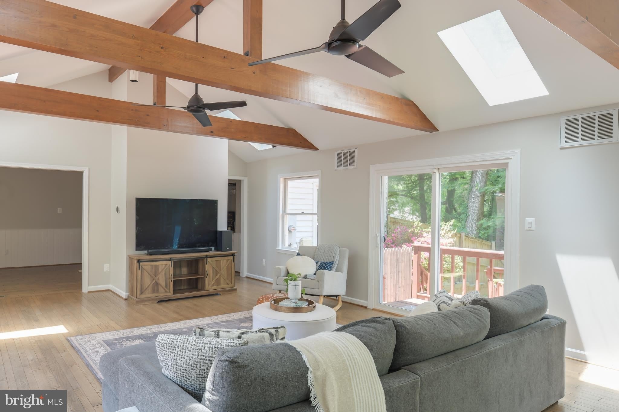701 RIDGE Drive – photo 4