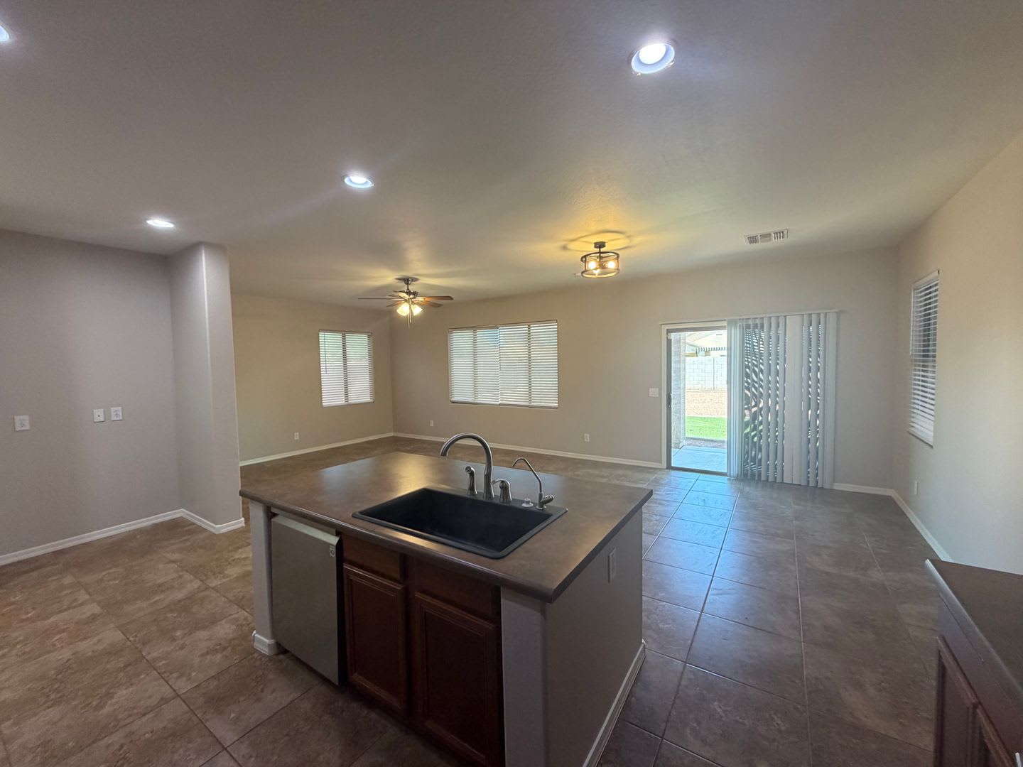 2486 E Dulcinea Trail, Casa Grande – $1,795/Month – No Application Fee – photo 4