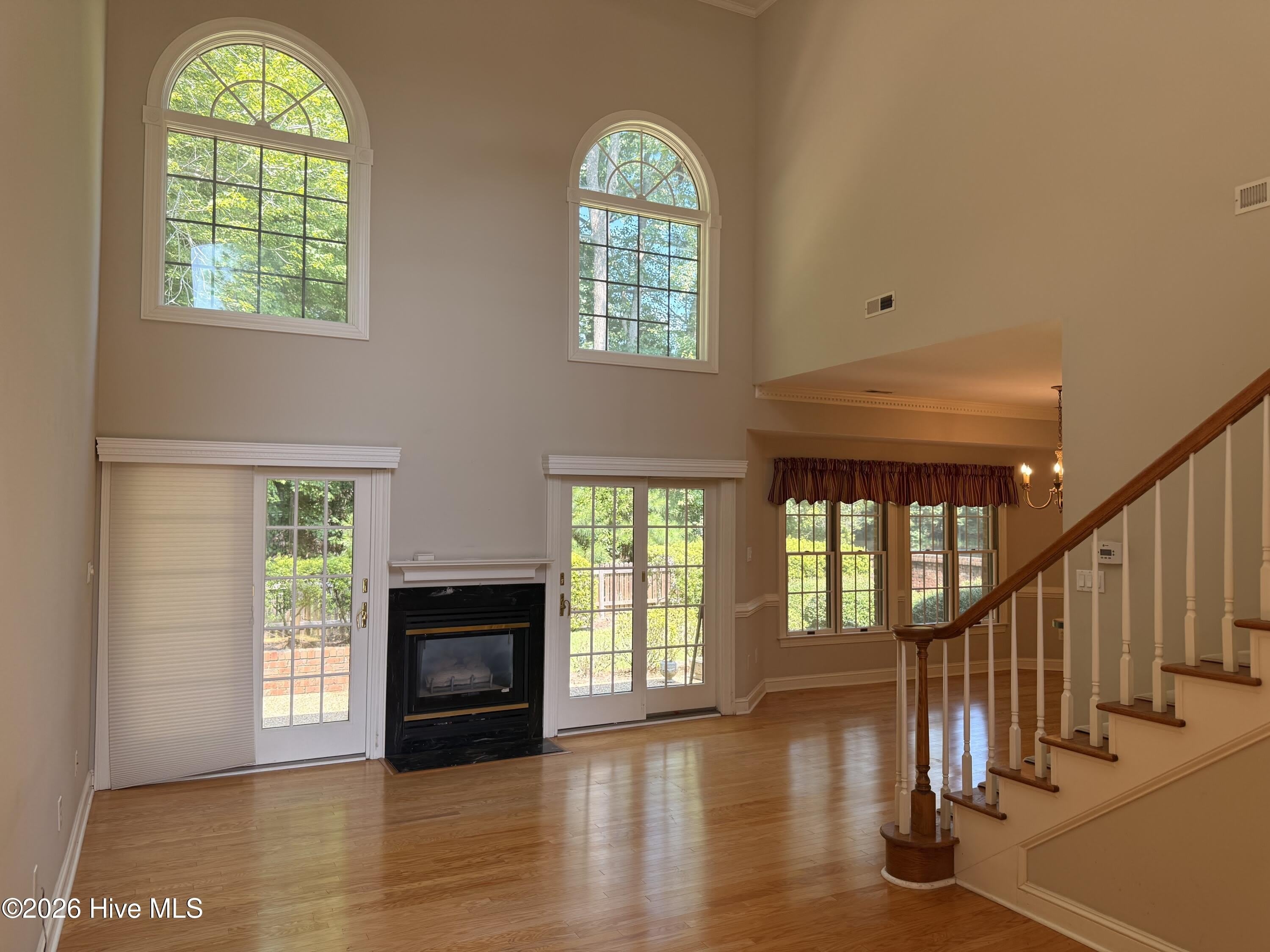 1010 Devonshire Drive – photo 3