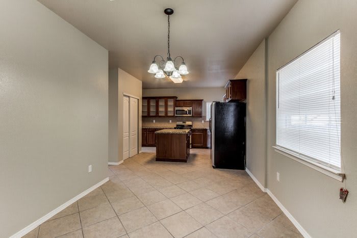 11296 Bullseye Street – photo 4