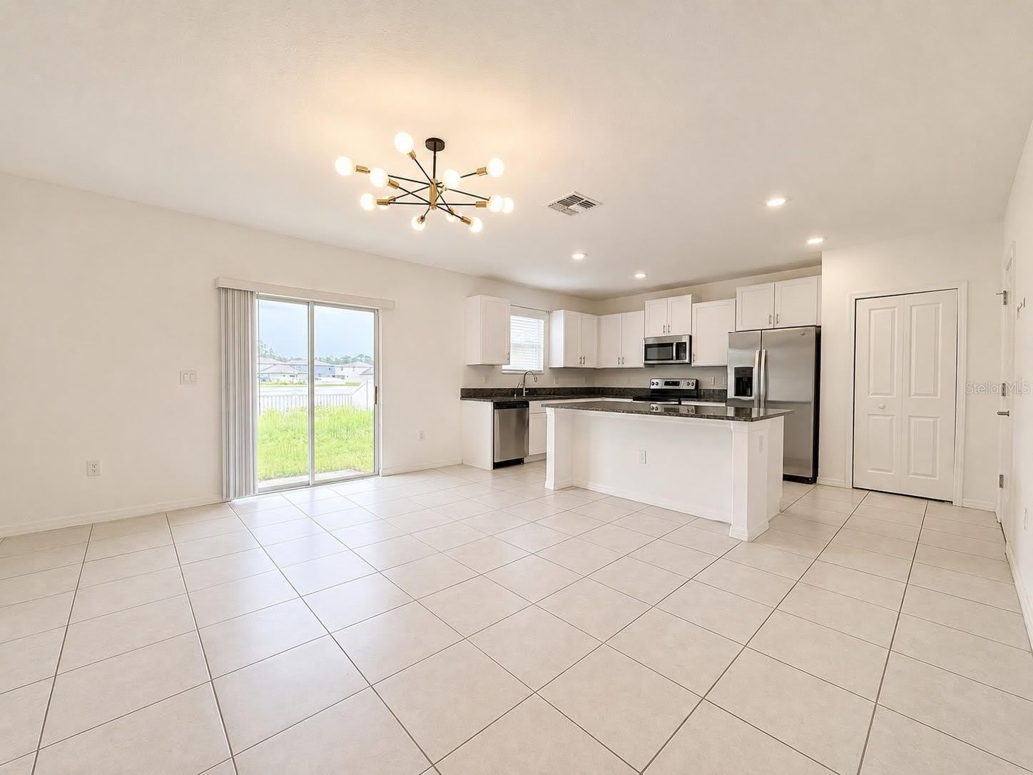 4388 TROTTERS Way – photo 5