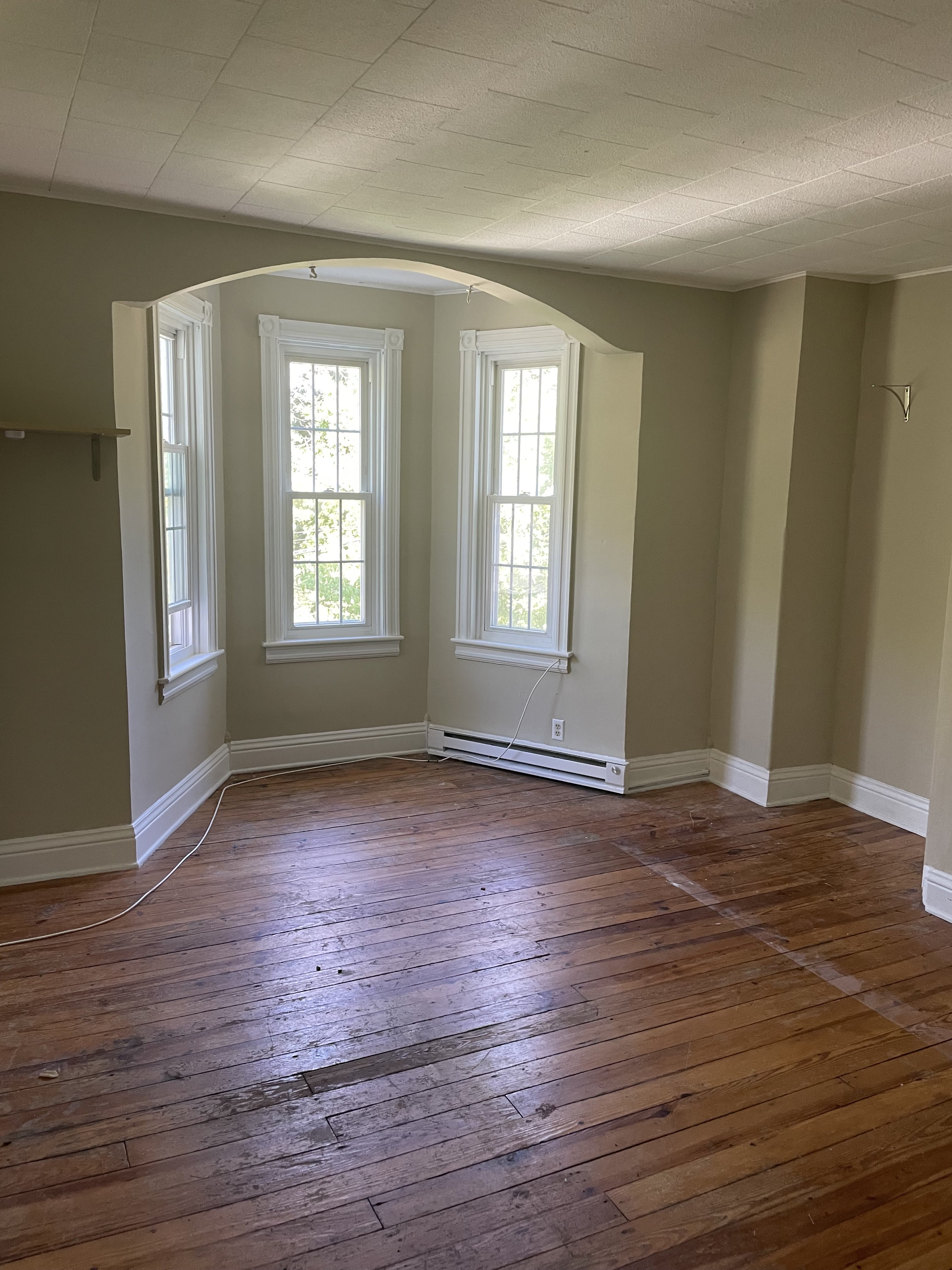 1039 Linden St – photo 2