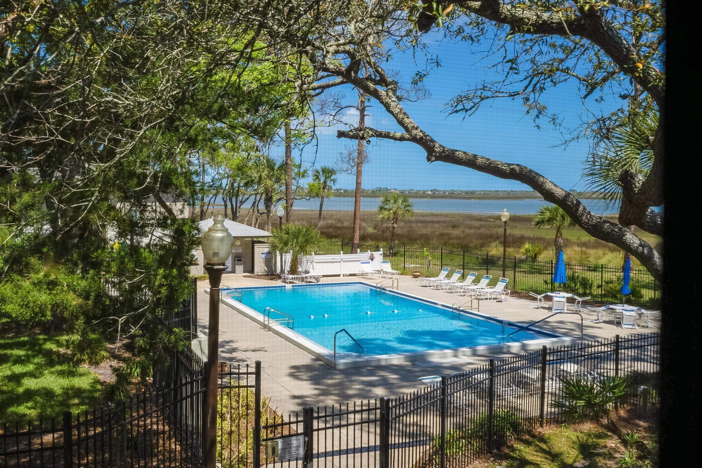 10 Cristina Ct – photo 3