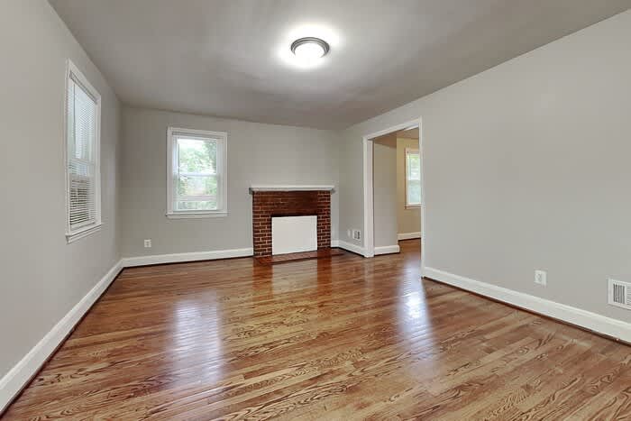 6 Royal Oak Avenue – photo 3