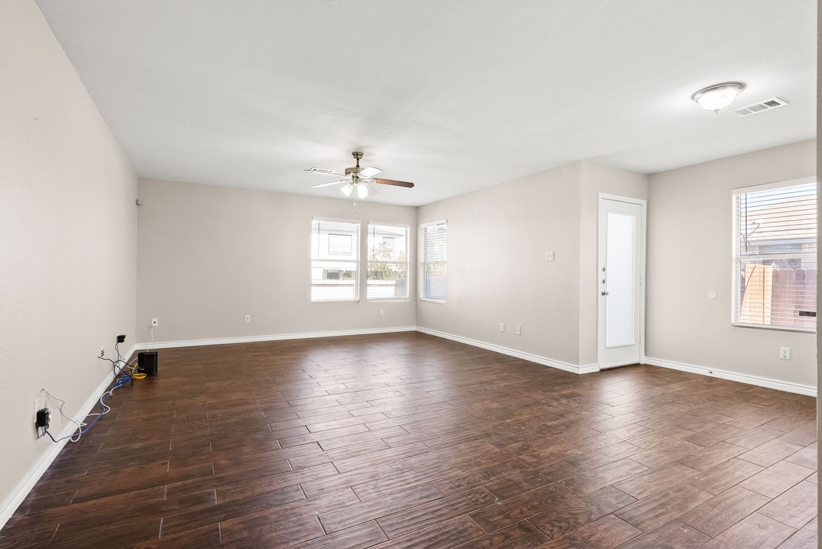 2409 Riley Dr – photo 5