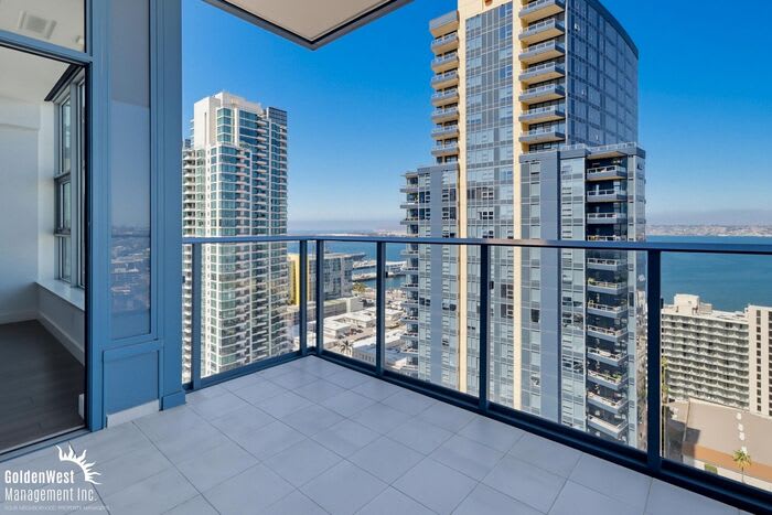 1388 Kettner Boulevard – photo 1