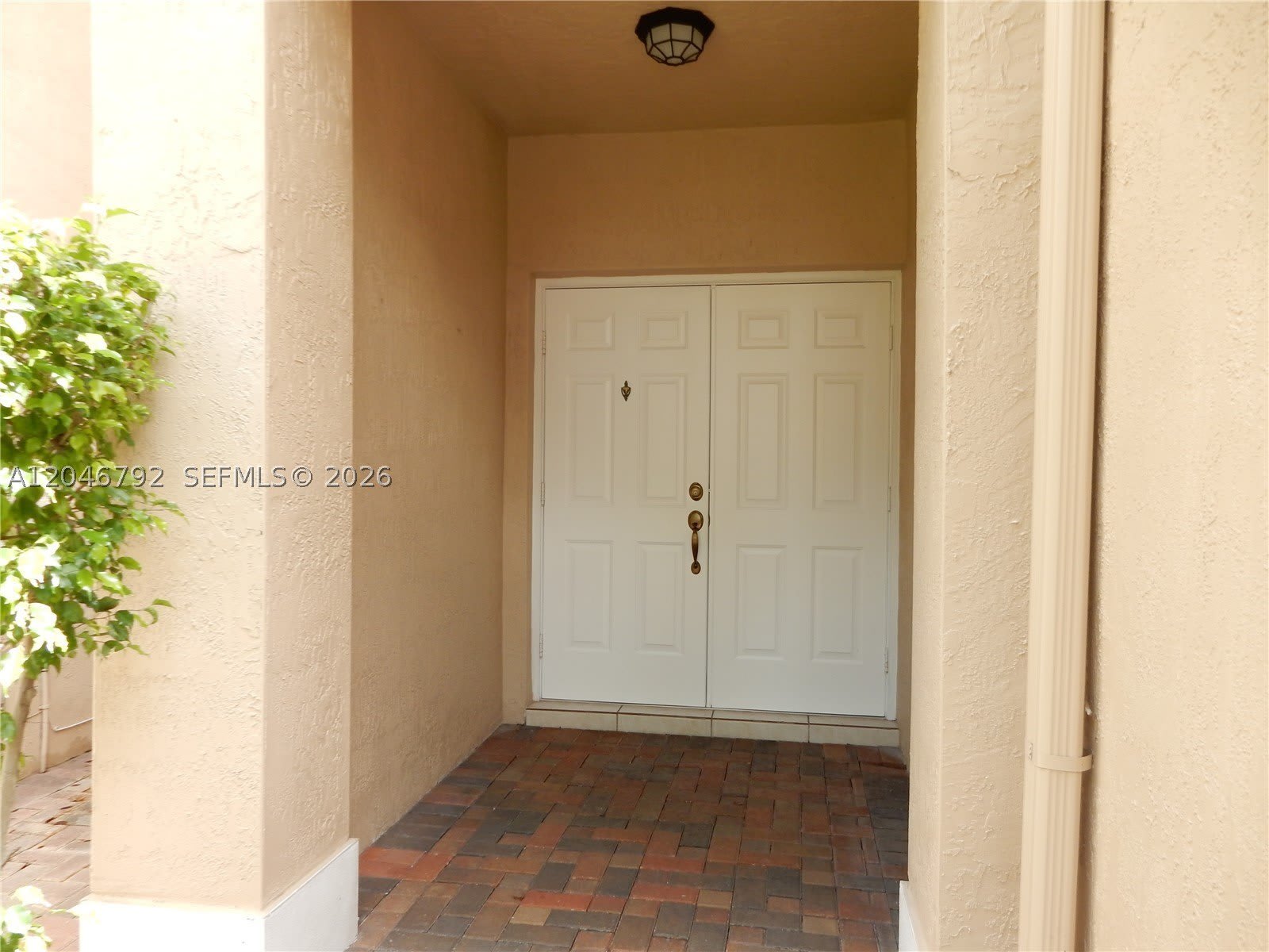 11221 NW 73rd St – photo 2