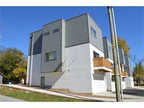 Move-In Special! 3 Bedroom Modern Home w/ Excellent Location! – photo 2