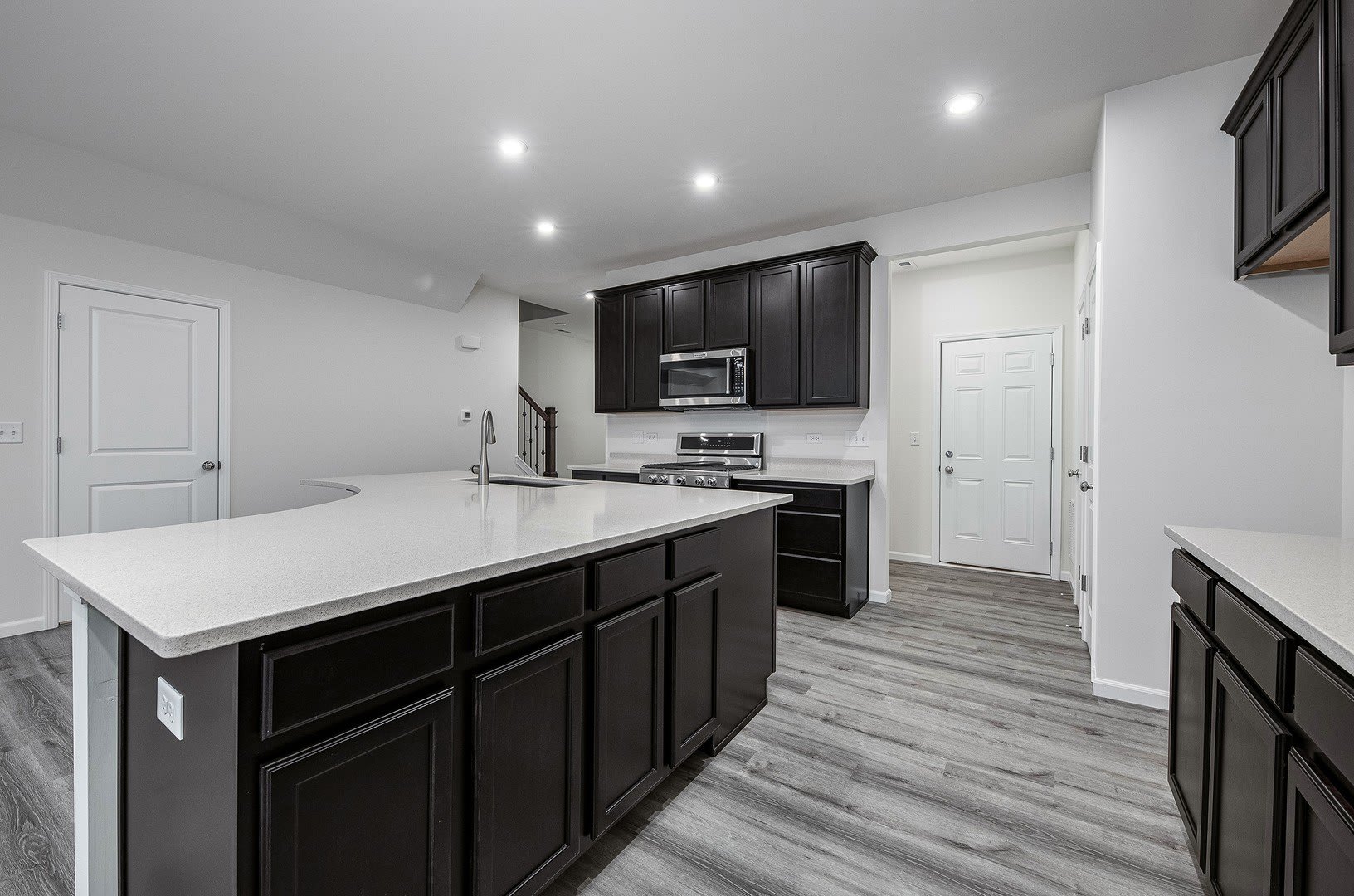 535 Watercress Drive – photo 5