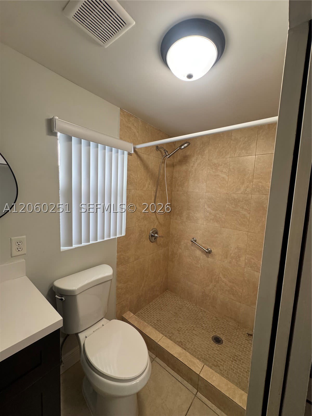 2311 NW 15th St – photo 1