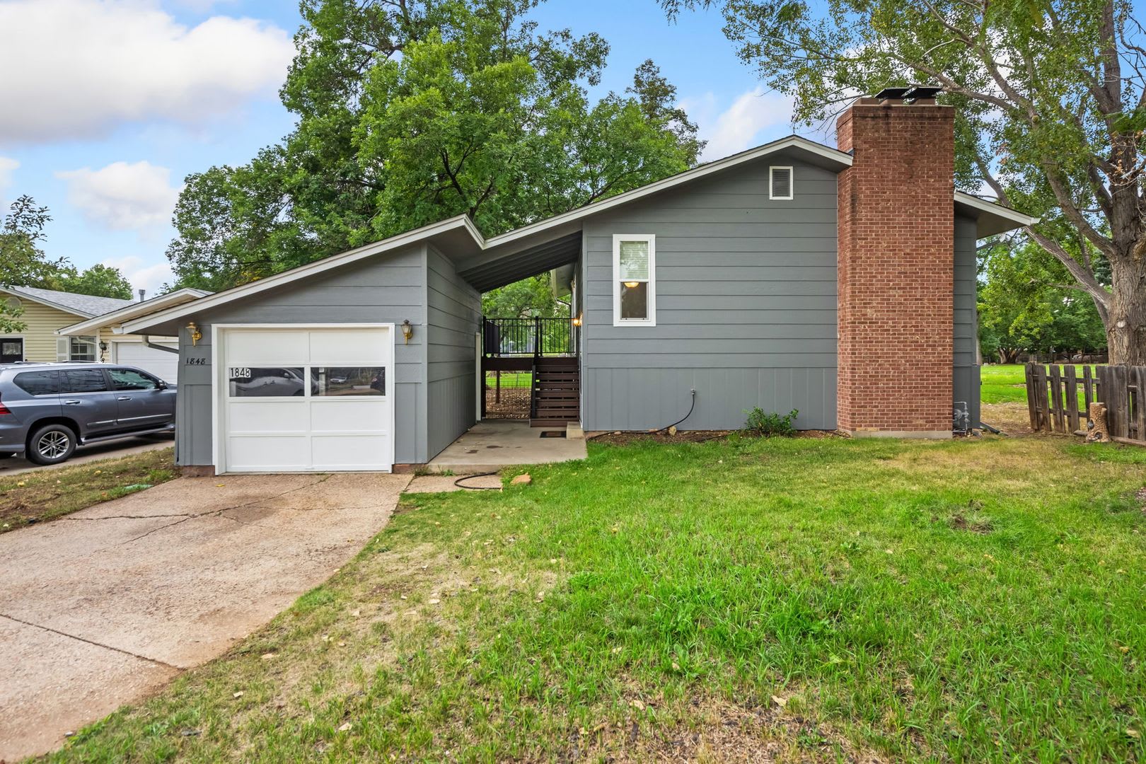 Freshly Updated 4 Bedroom Home – photo 3
