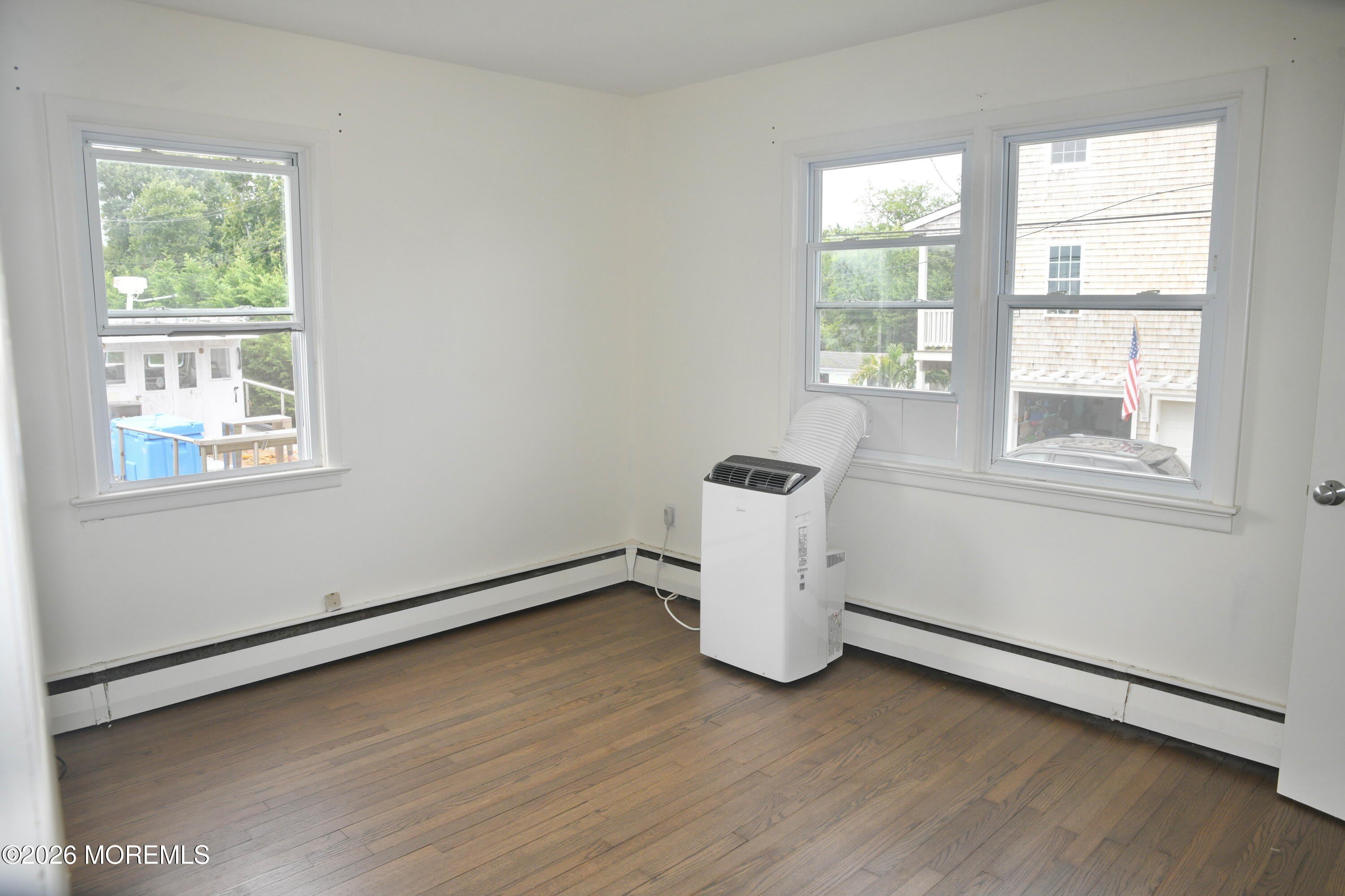 704 Mount Place – photo 3