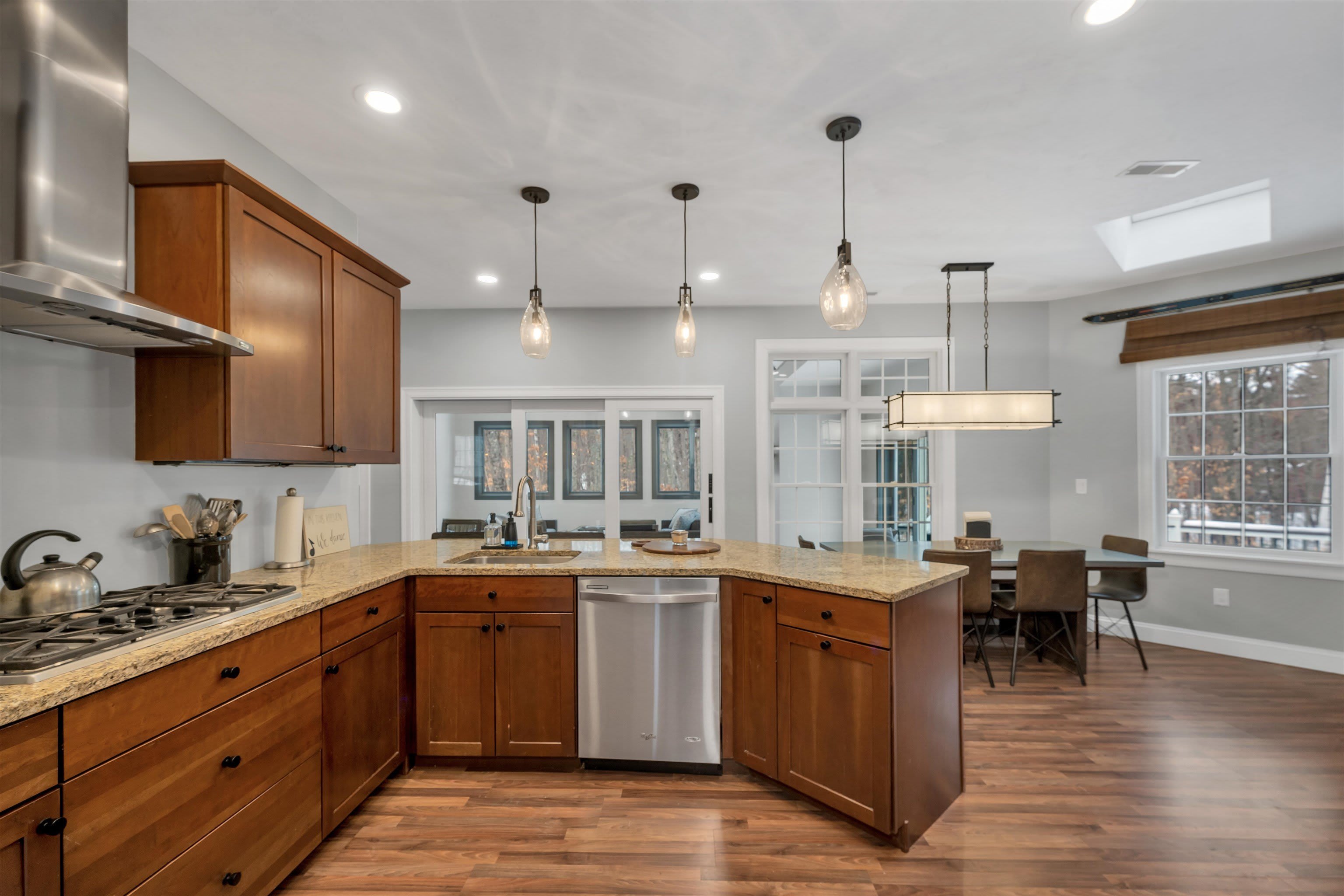 41 Regis Road – photo 5