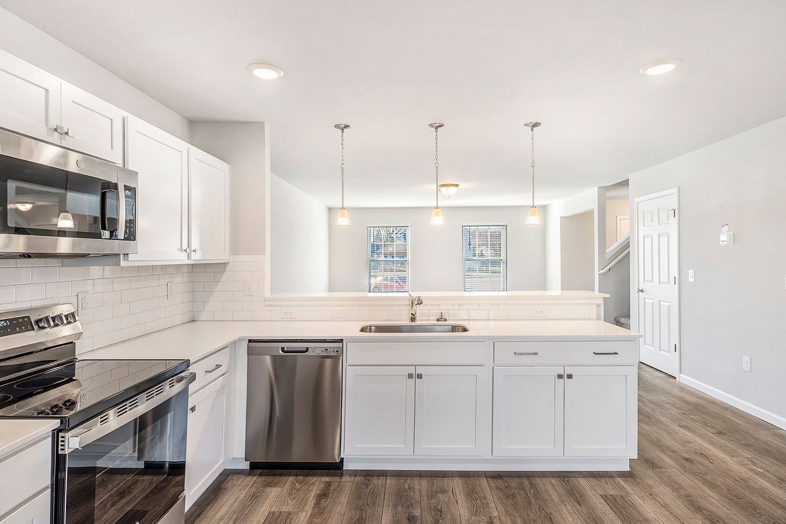 7328 Montego Bay Street – photo 2
