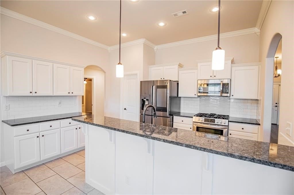 1700 Abbey Lane – photo 5