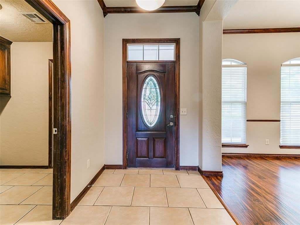 309 E Richmond Terrace – photo 4