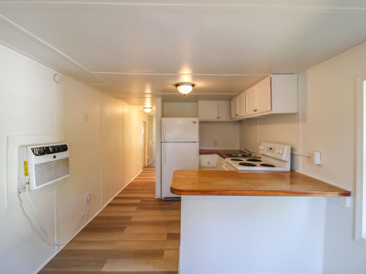 Affordable Living in the Heart of Fayetteville! – photo 4