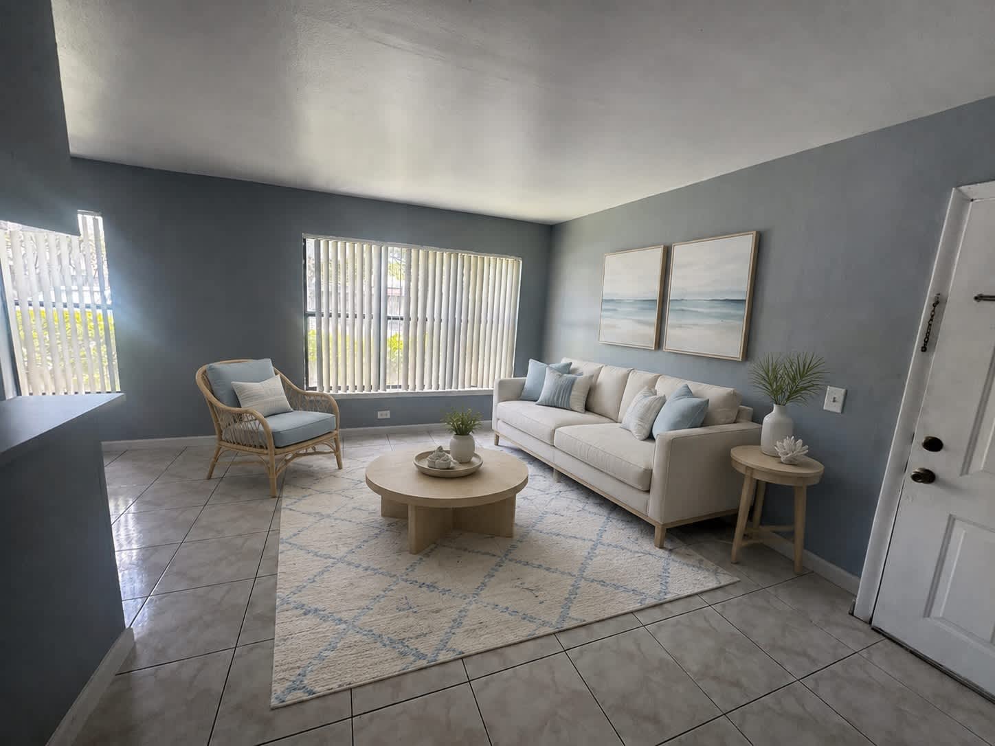 8793 NW 39th St – photo 1