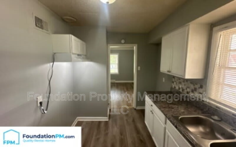 3076 Signal Street – photo 4