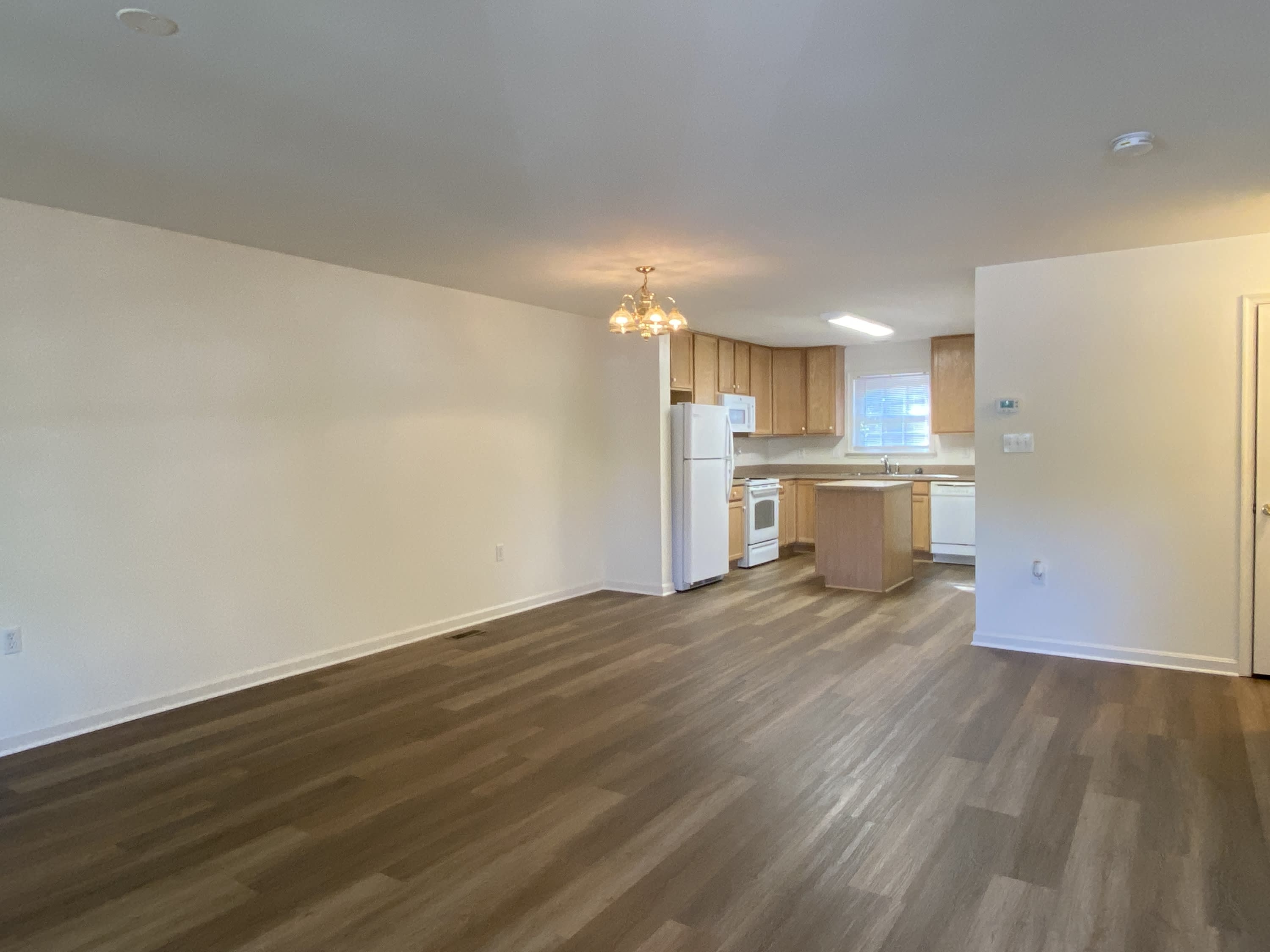 63 Mabel Lane – photo 2