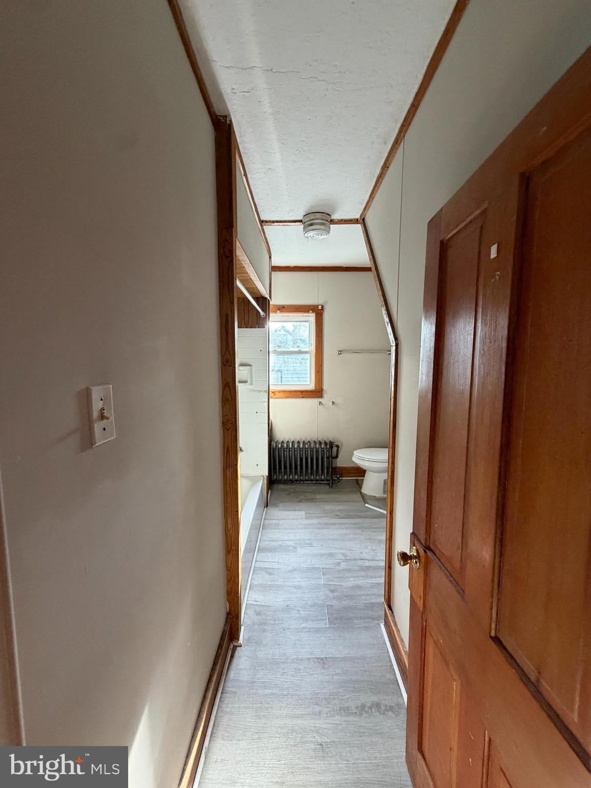 328 E MULBERRY Street – photo 3