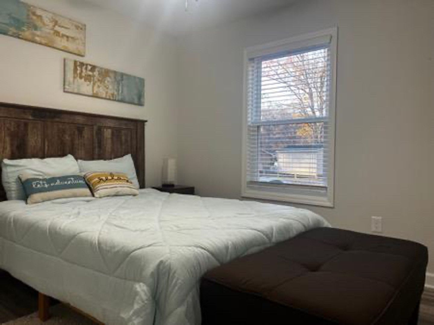 Room in 3 Bedroom Home at Dearborn Dr – photo 2