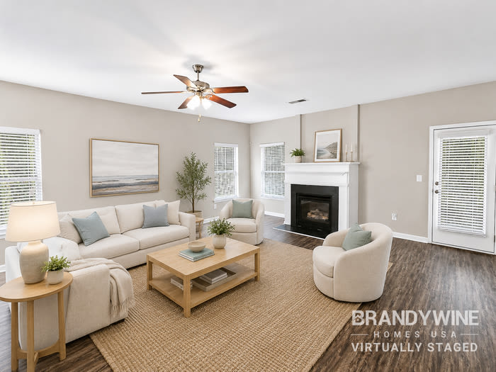 2456 Quincy Loop – photo 3