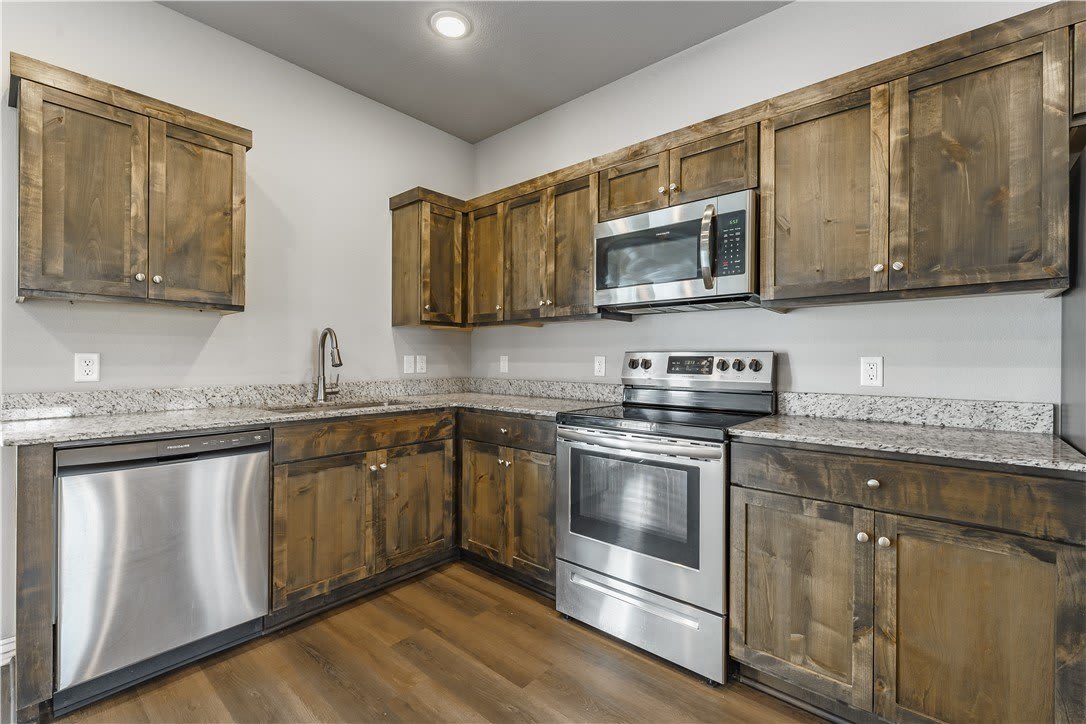 241 Williams Court – photo 5