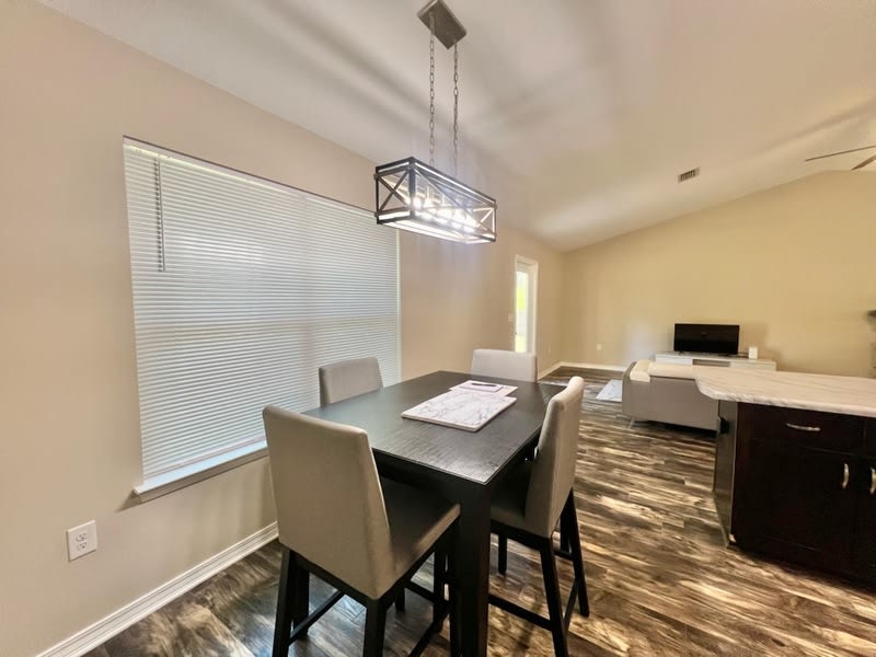 6193 Anchors Drive – photo 3