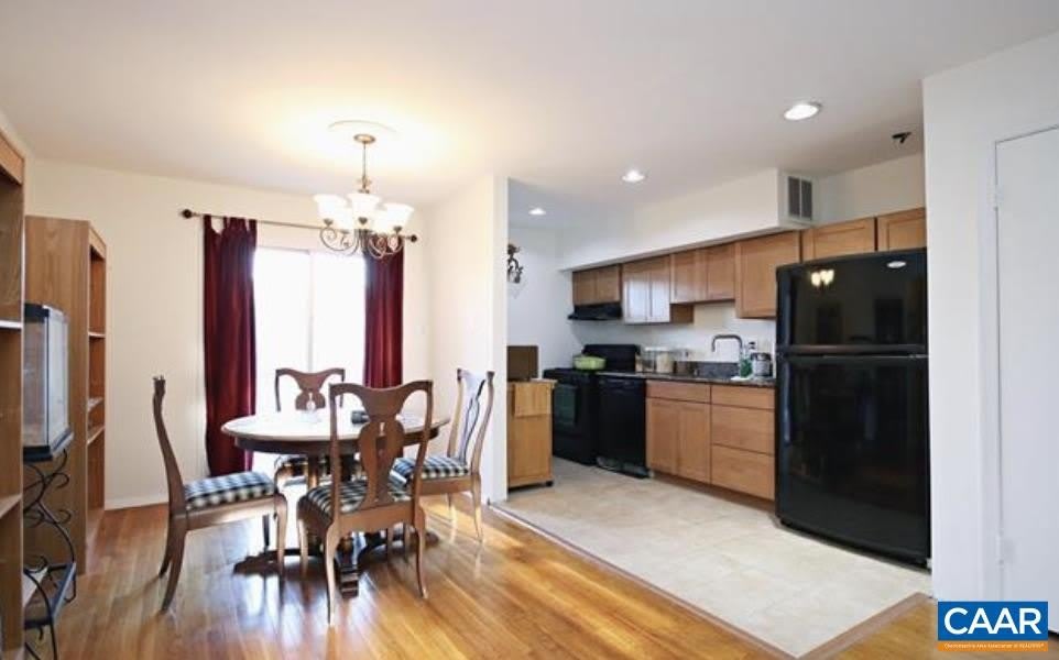 163 HESSIAN HILLS WAY – photo 2