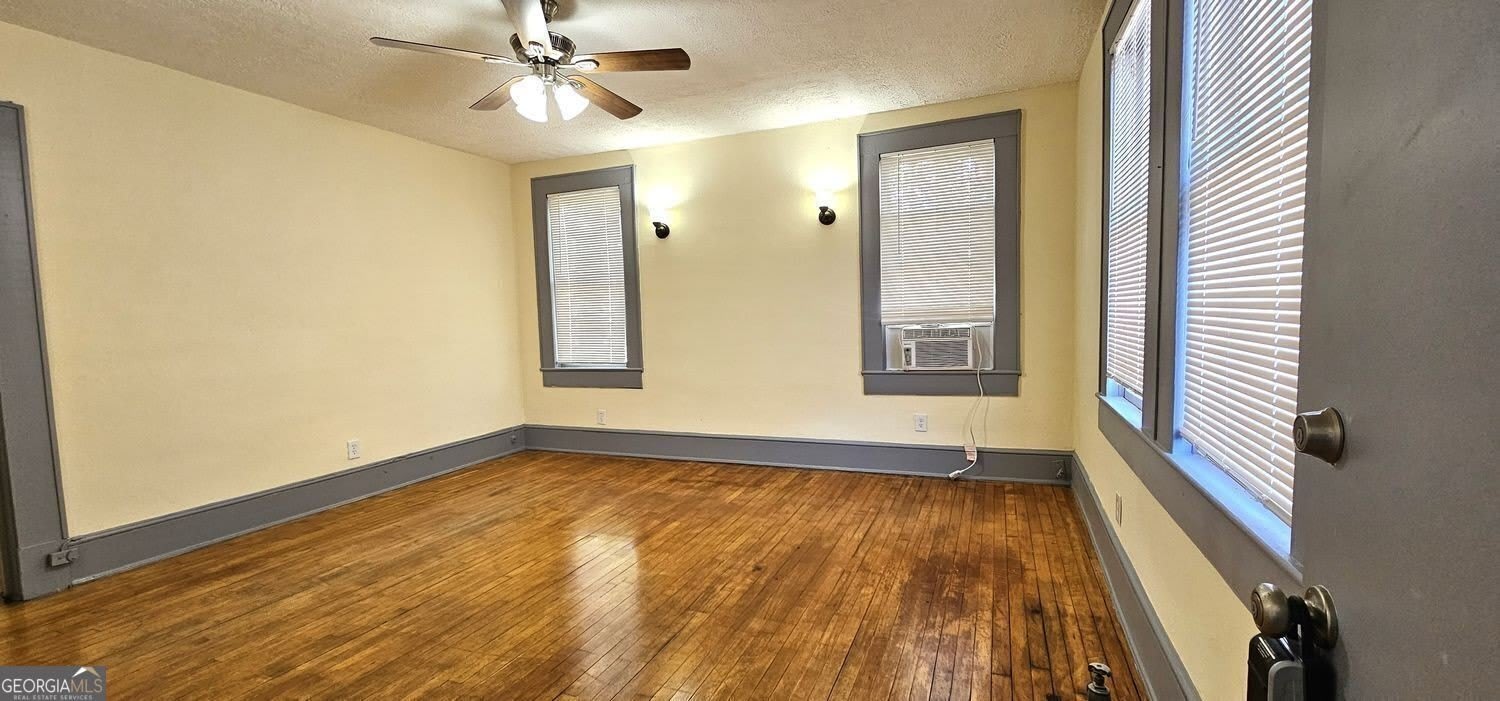 800 Verner Street Nw – photo 1