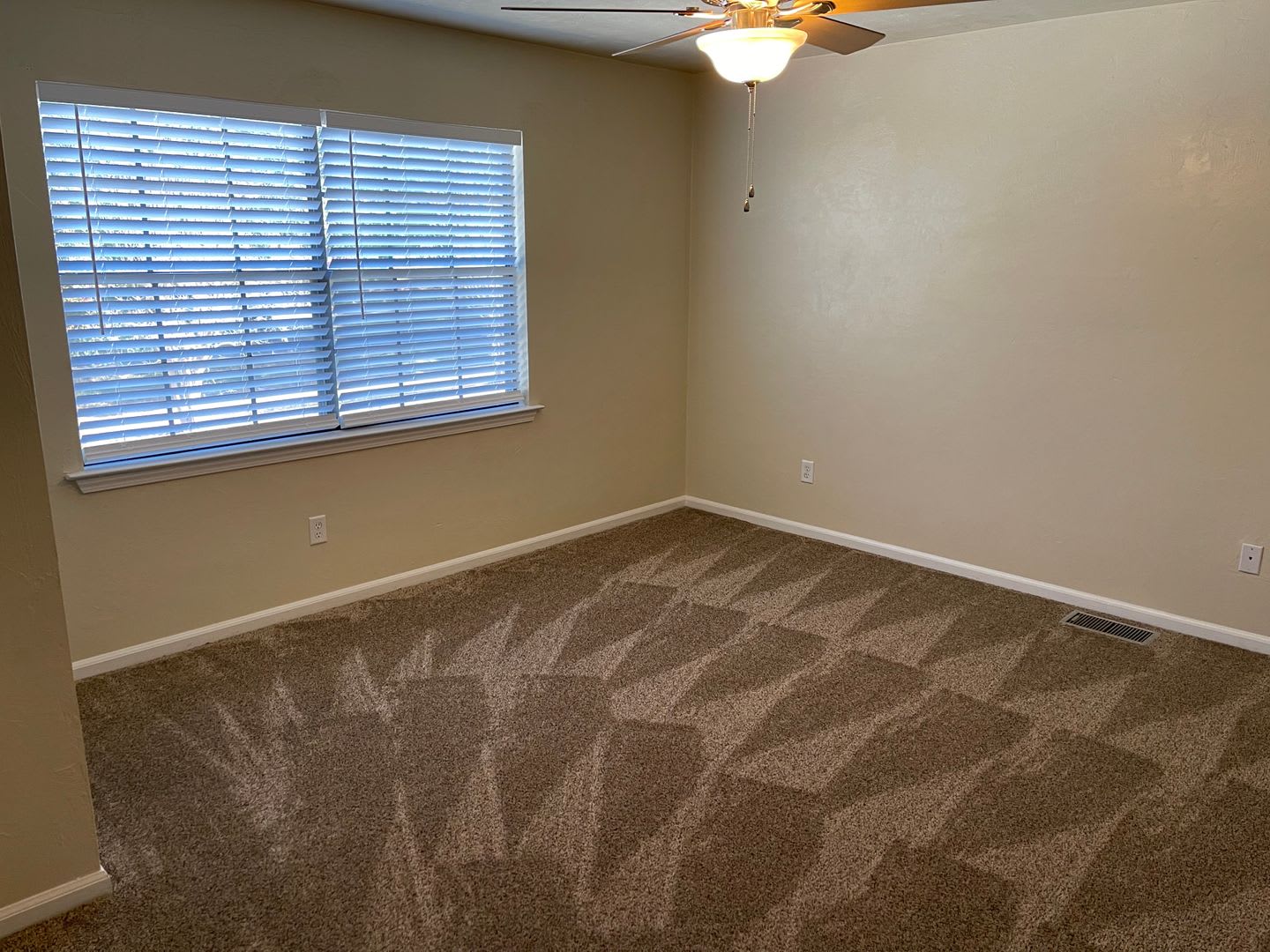 PORTLAND TOWNHOMES – photo 2