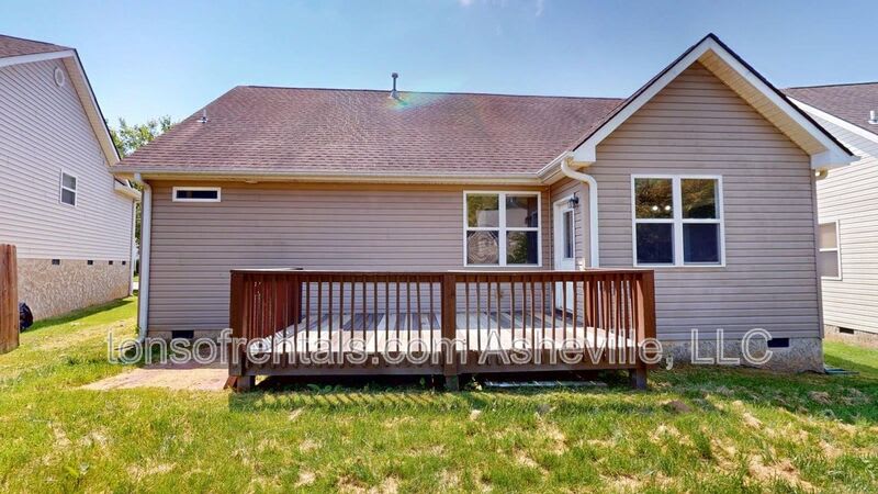 111 Woodcreek Circle – photo 2