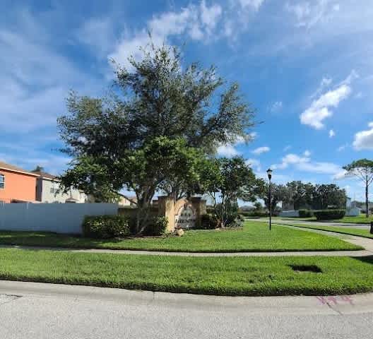 1501 Rincon Dr – photo 2